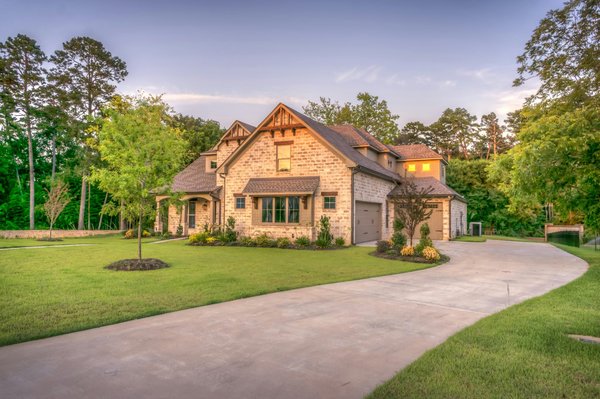 Choisir le bon constructeur de maisons individuelles sans risque